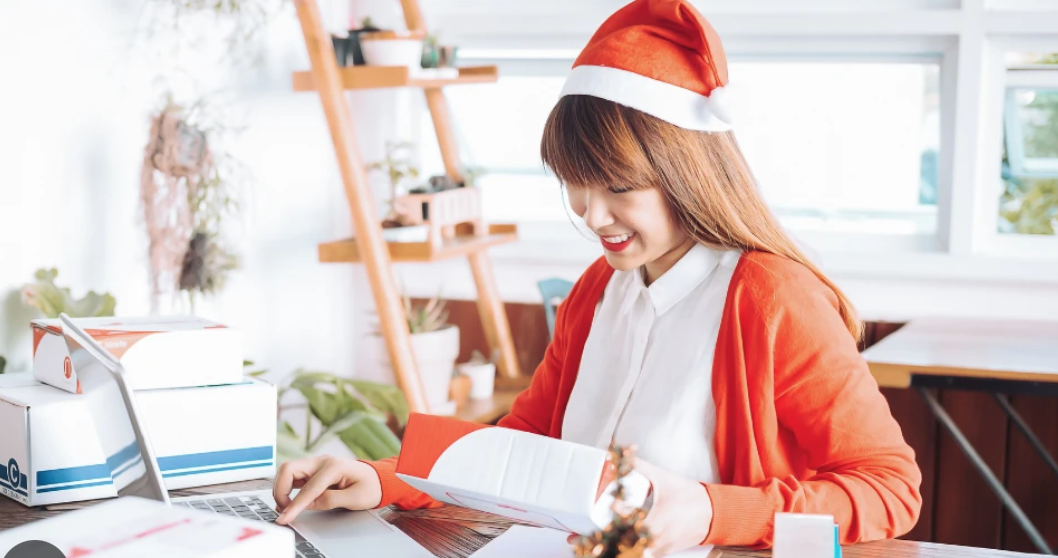 Get a casual Christmas job